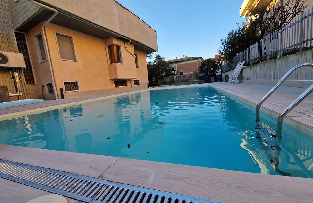 Iris B&B Verona-1