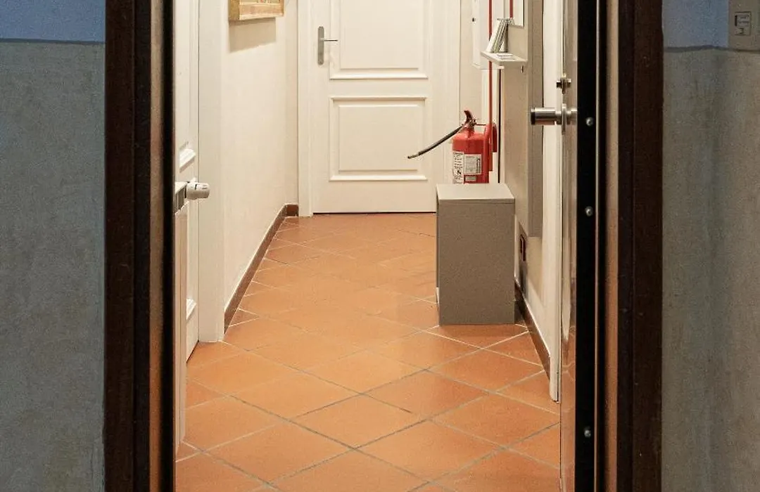 La Rosa Di Firenze B&B-1