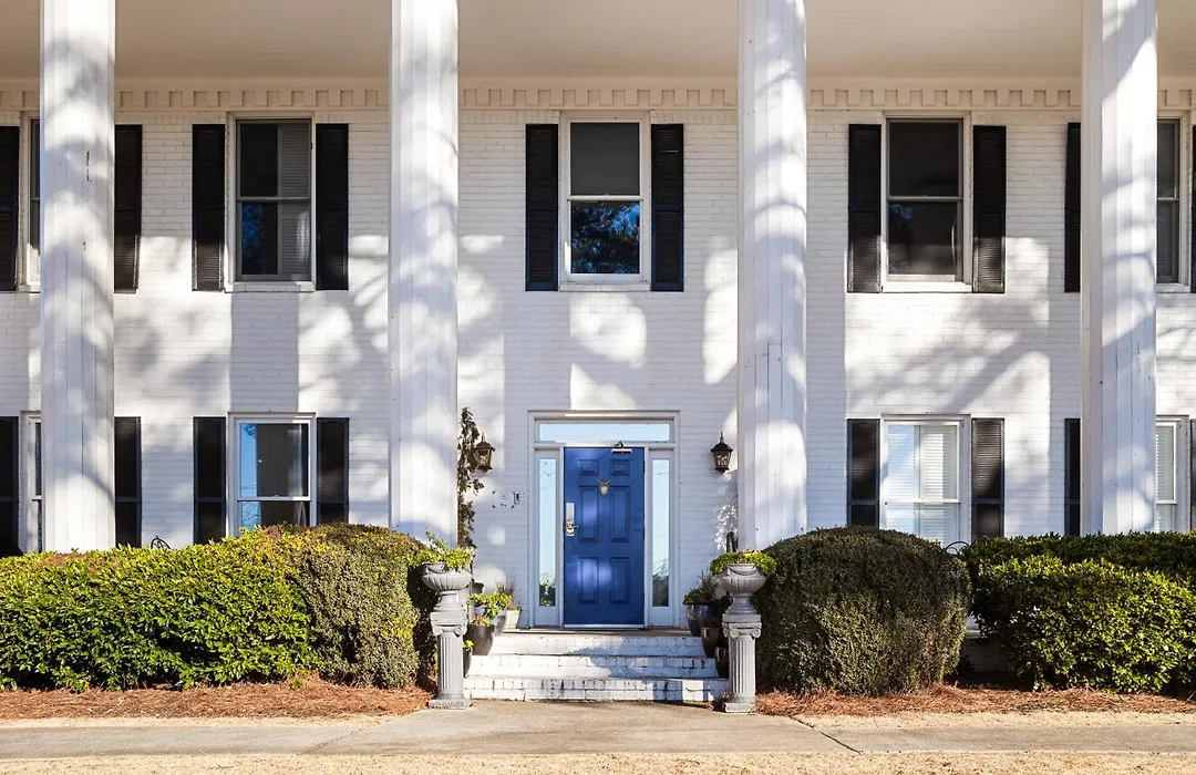Stone Mountain Manor-1