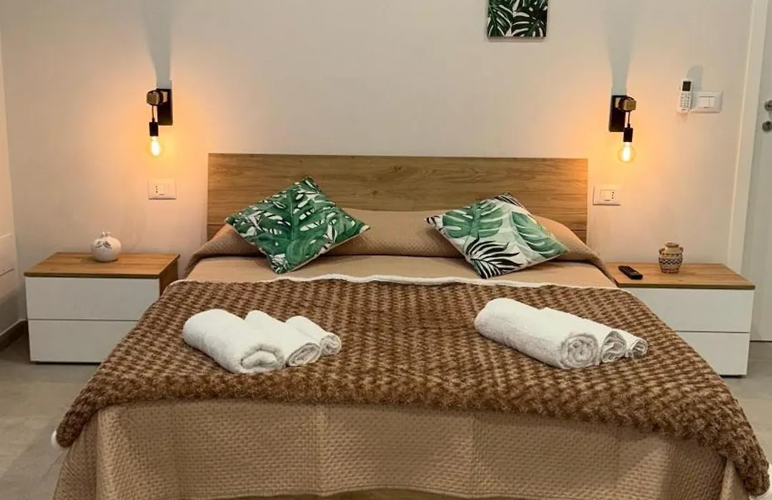 Le Palme Holiday Home-1