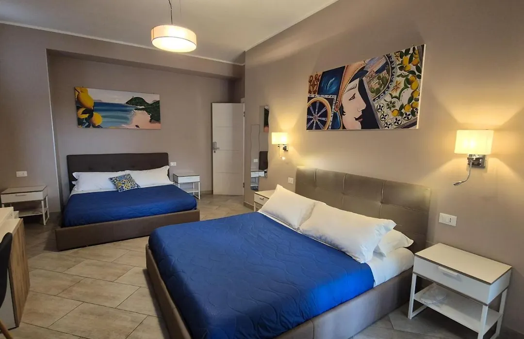 La città delle 100 sculture B&B BcenS con parcheggio privato - Belpasso - Etna --1