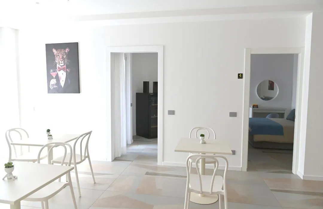 Crazi Suites-1