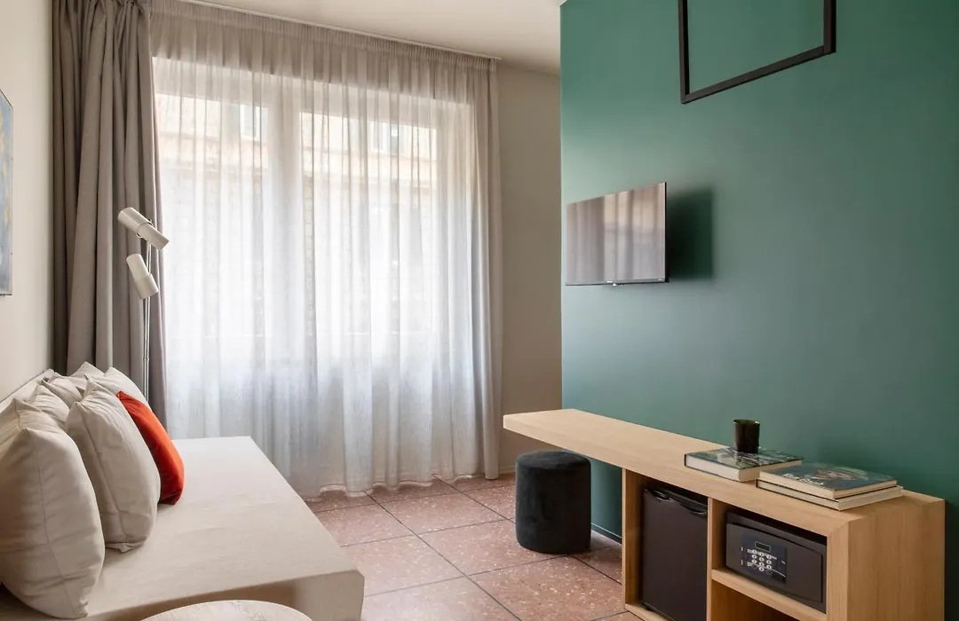 Atel Relais-1