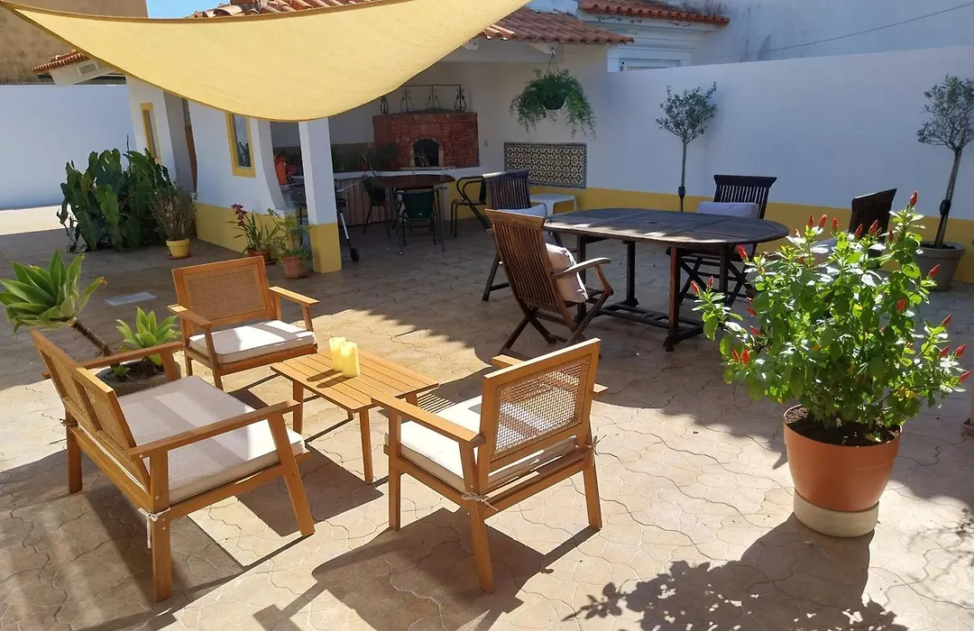 Casa dos Pingos de Mel-1