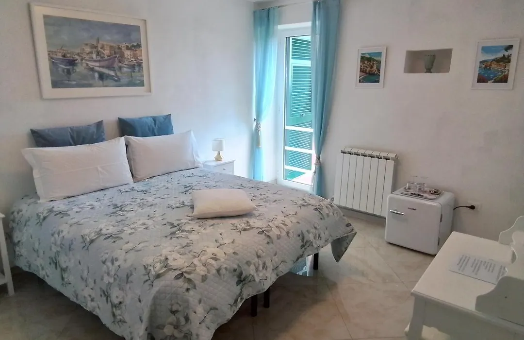 Anita B&B-1