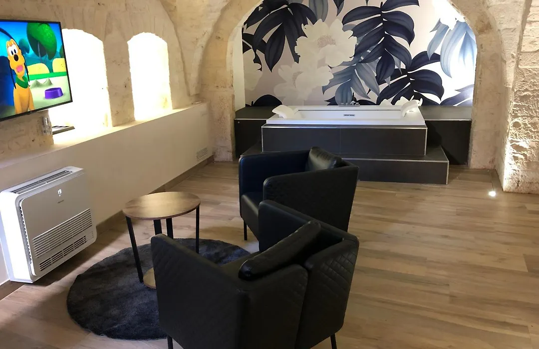 B&B Aurelia-1