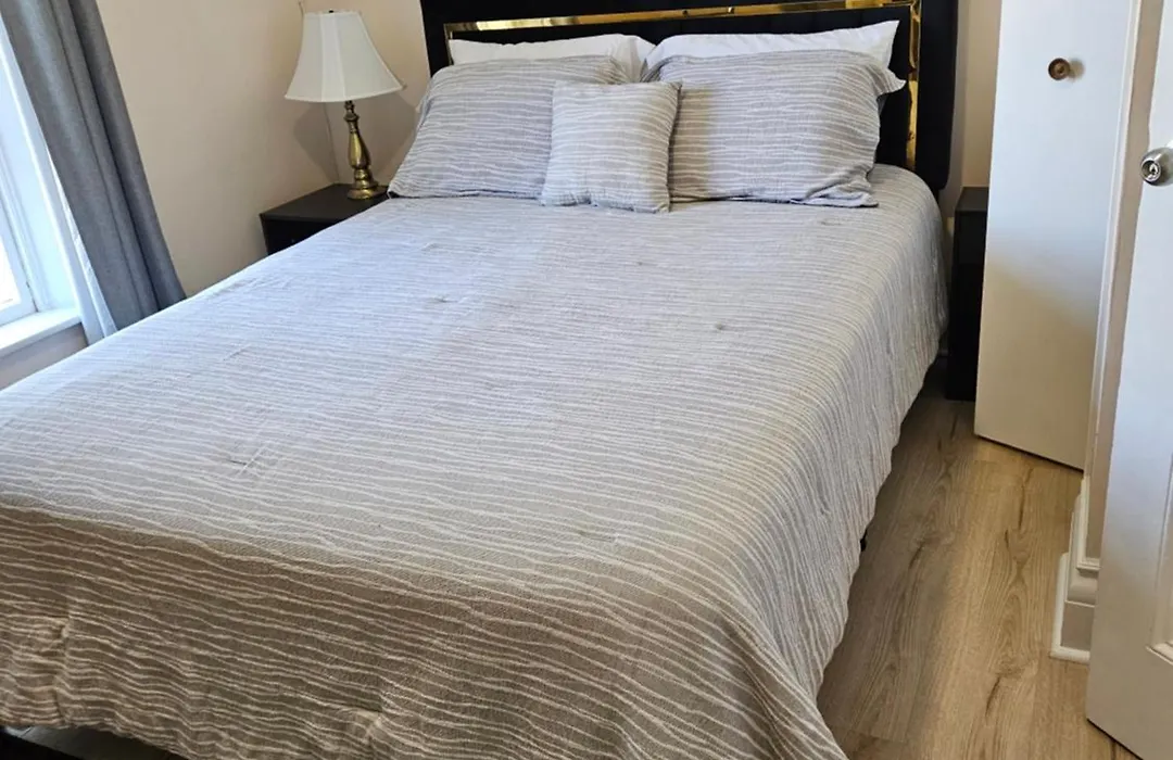 Sunflower Guest Suites-1