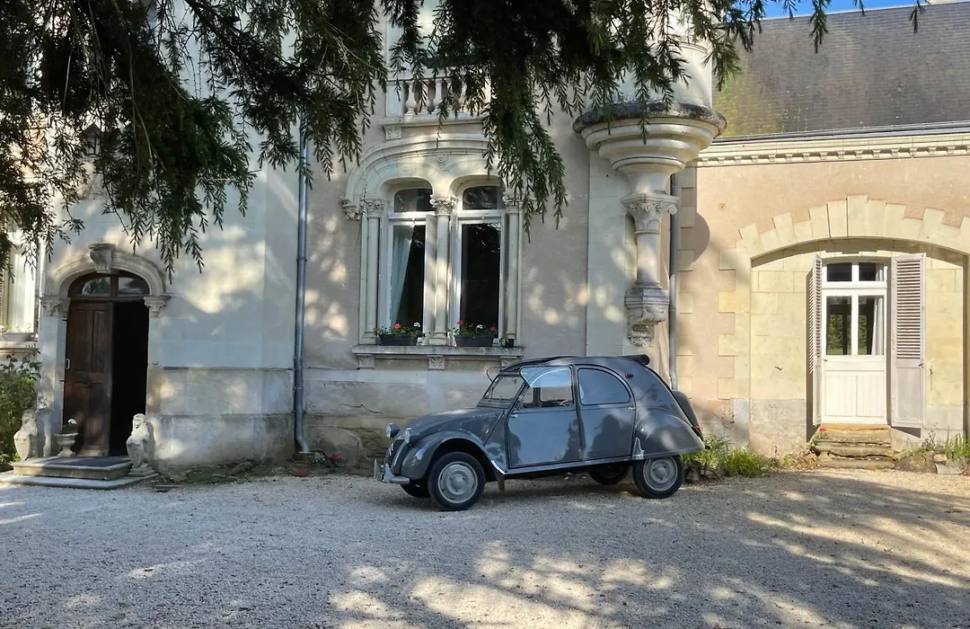 Le Château de Leugny-1