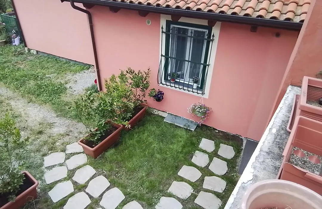 Anita B&B-1