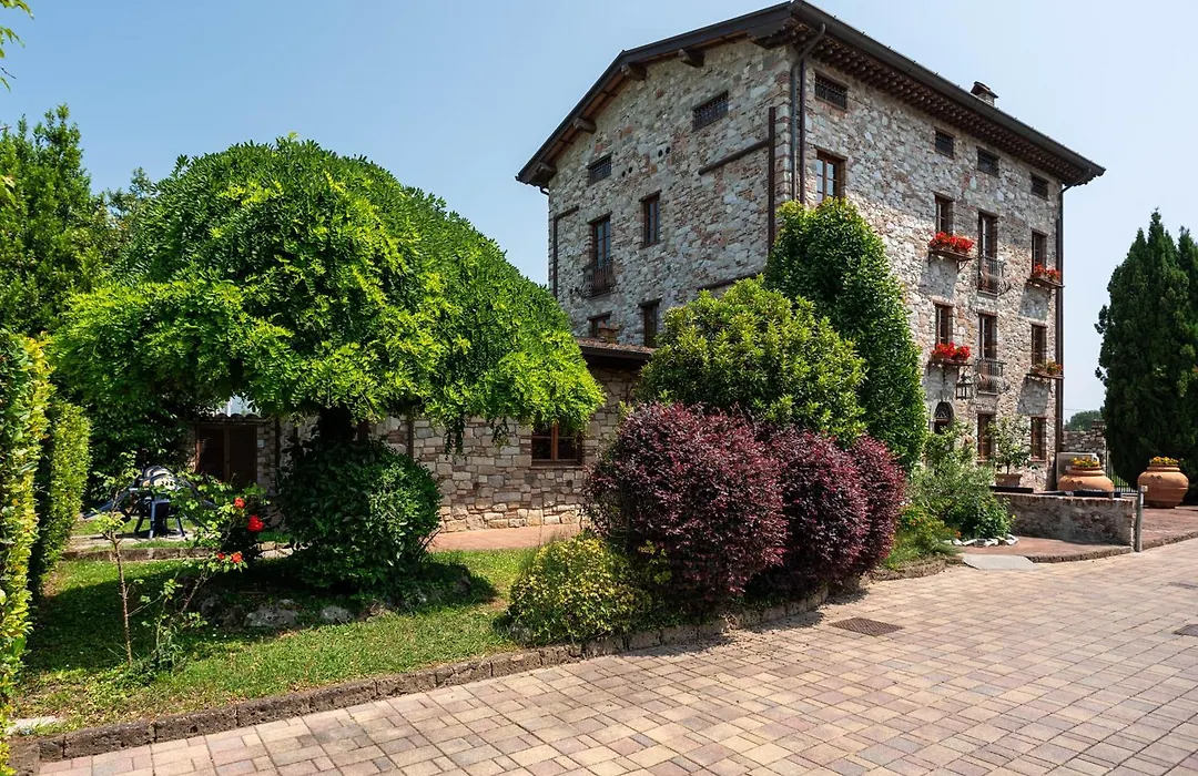 Villa Corte Degli Dei-1
