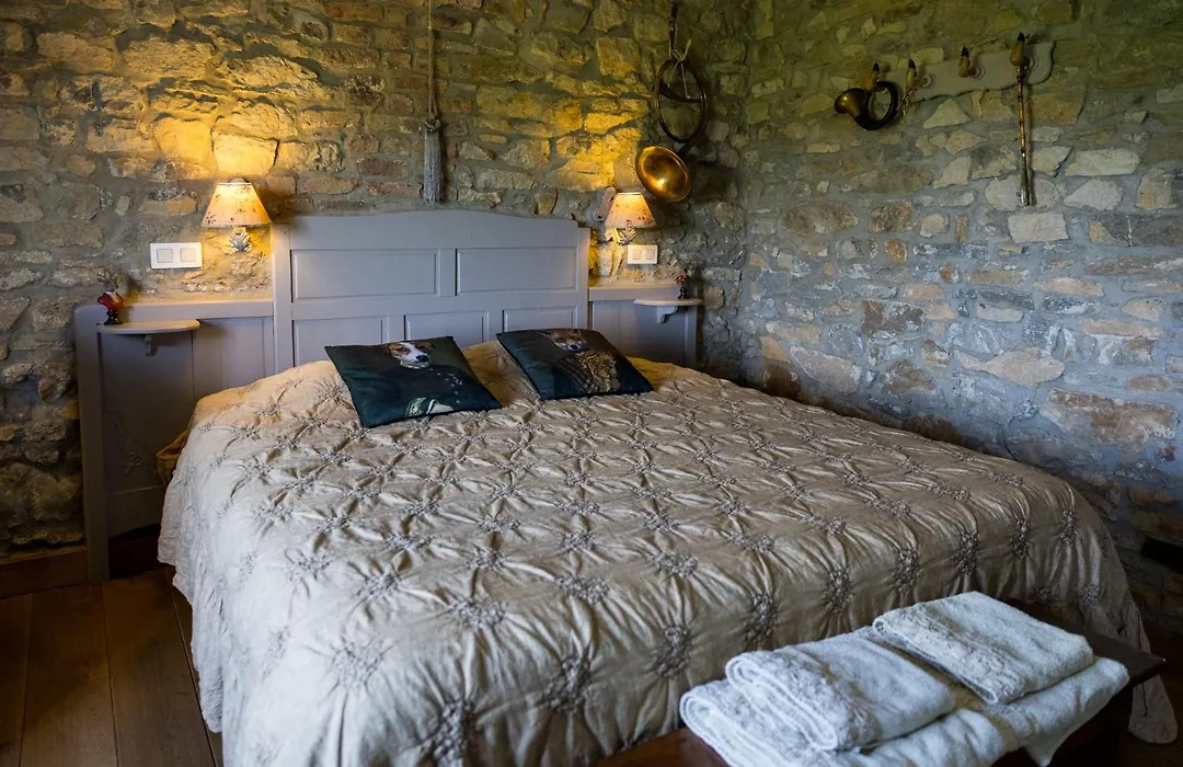 B&B Au Bord De La Source-1
