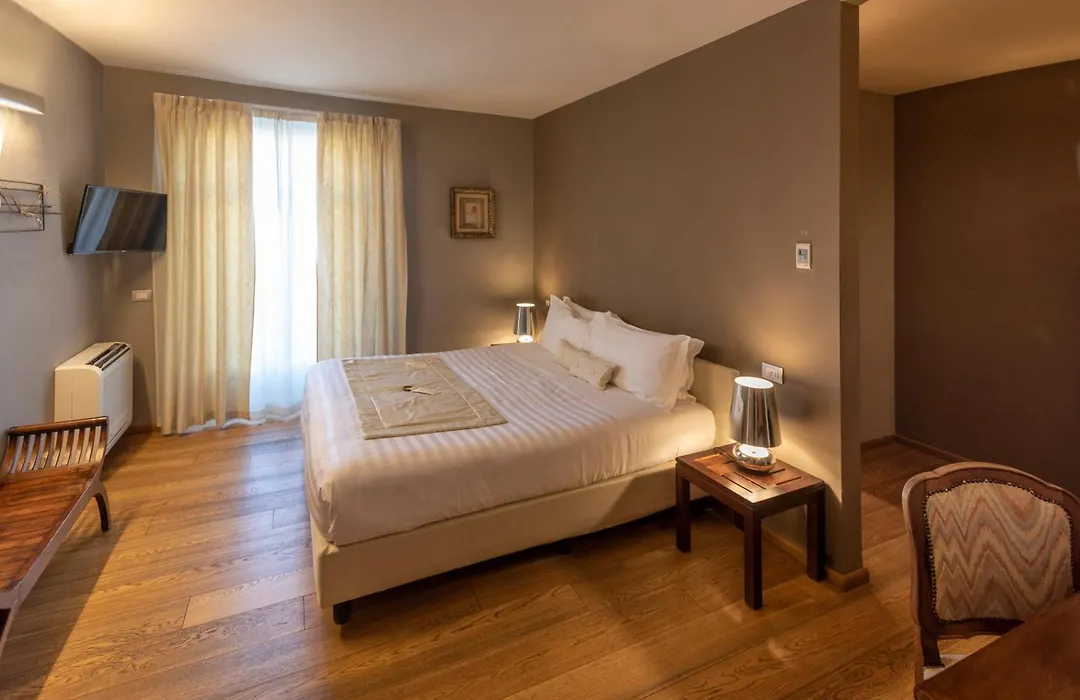 Rocche Costamagna Art Suites-1