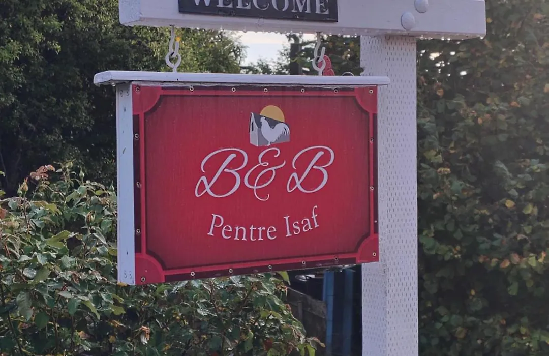 Pentre Isaf-1