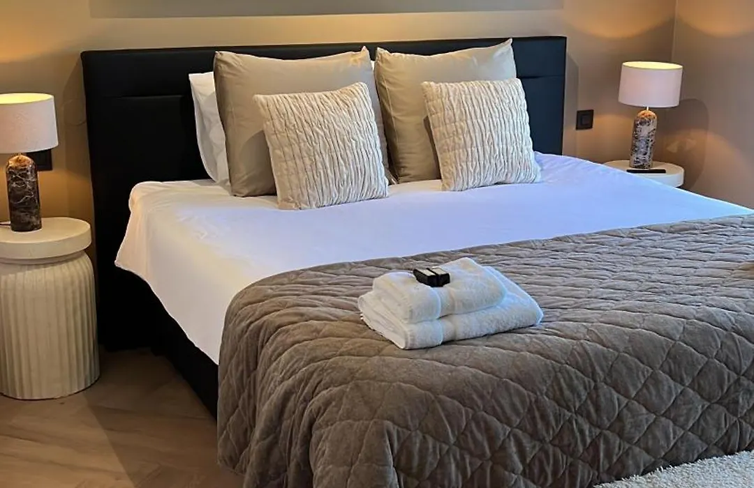 Bed En Breakfast Suite 8-1