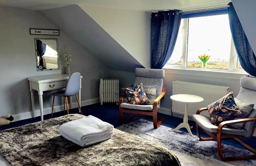 The Bay Rooms At Glenisle Hotel-1