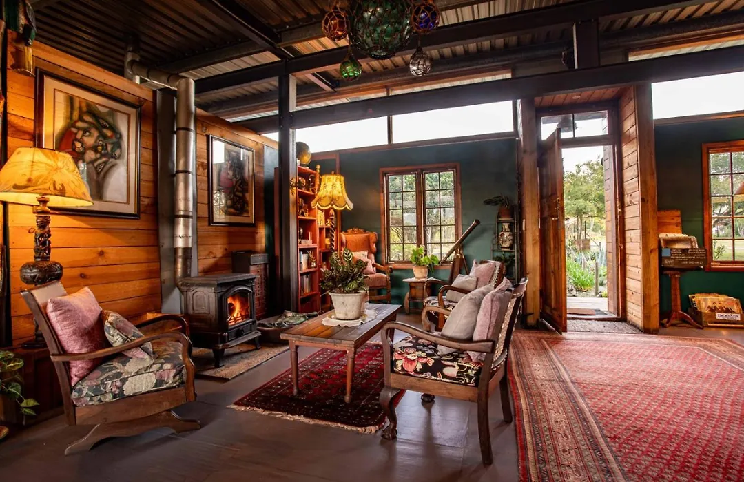 Eco Lodge Villa Villekula-1