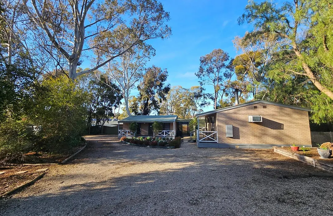 Barossa Country Cottages-1