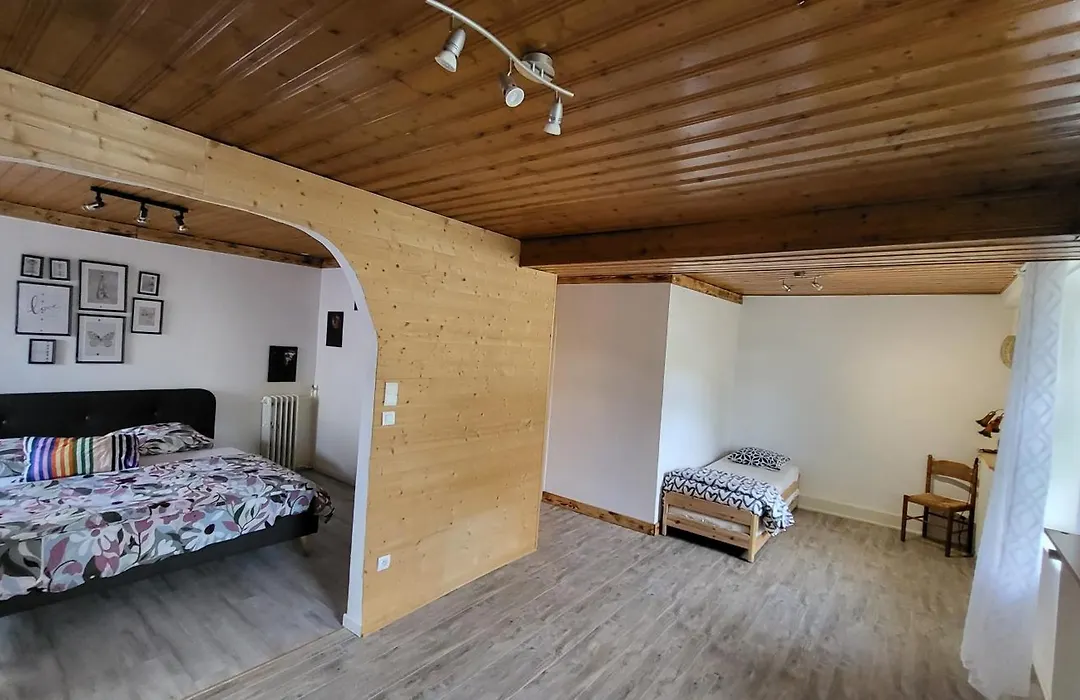 CHAMBRES D'HOTES-GITES Entre NOUS 88-1