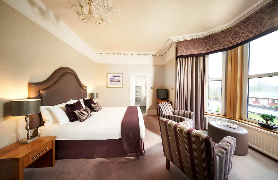 Poppies Hotel-1
