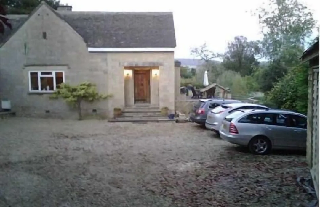 Tibbiwell Lodge-1