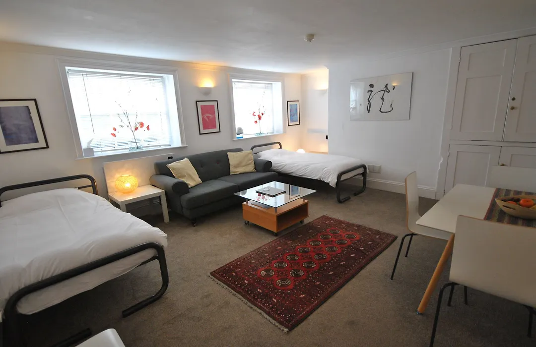 Churchill House-1