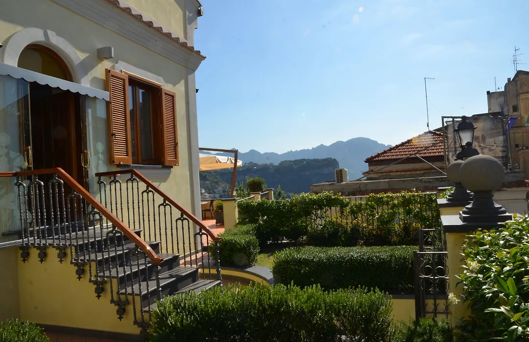 Villa Maria-1