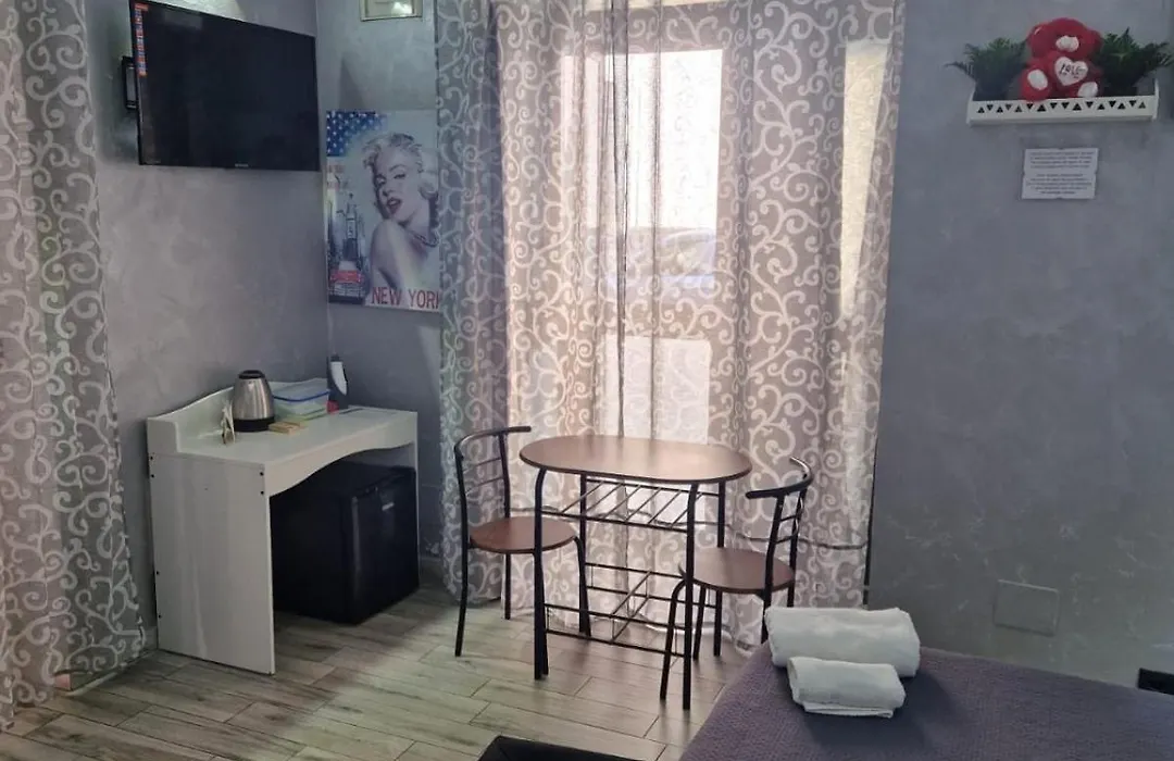 Lnd Room-1