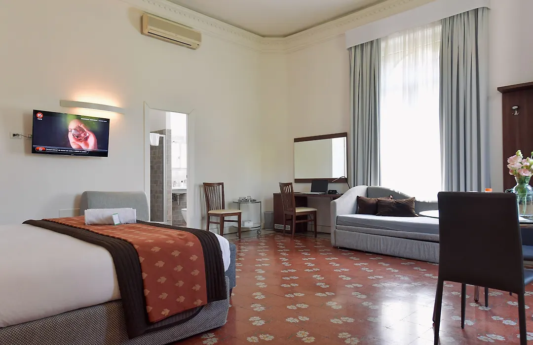 Suites Farnese Design-1