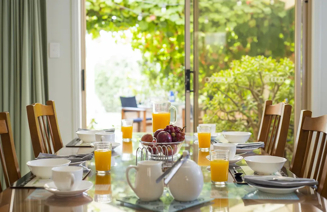 Bellevue Bed & Breakfast-1