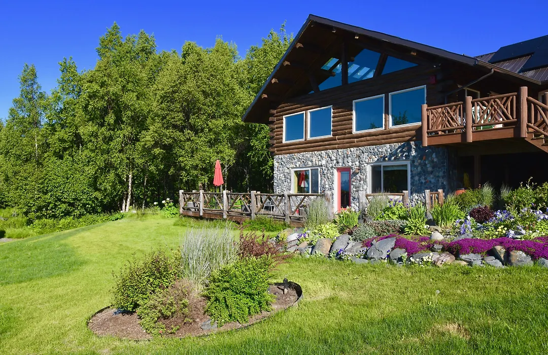 Juneberry Lodge-1