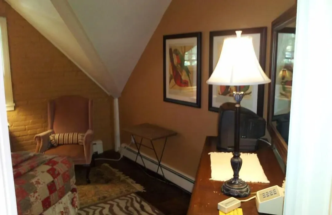 Clifford House Private Home B&B-1
