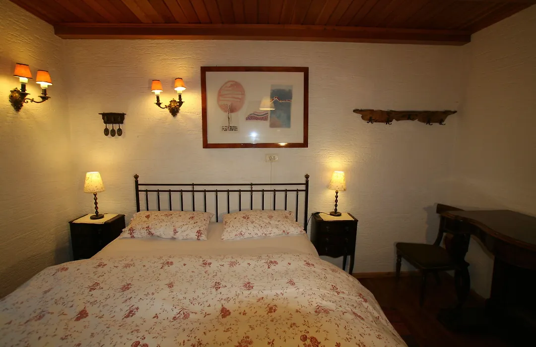 B&B Villa Dolomites Hut-1