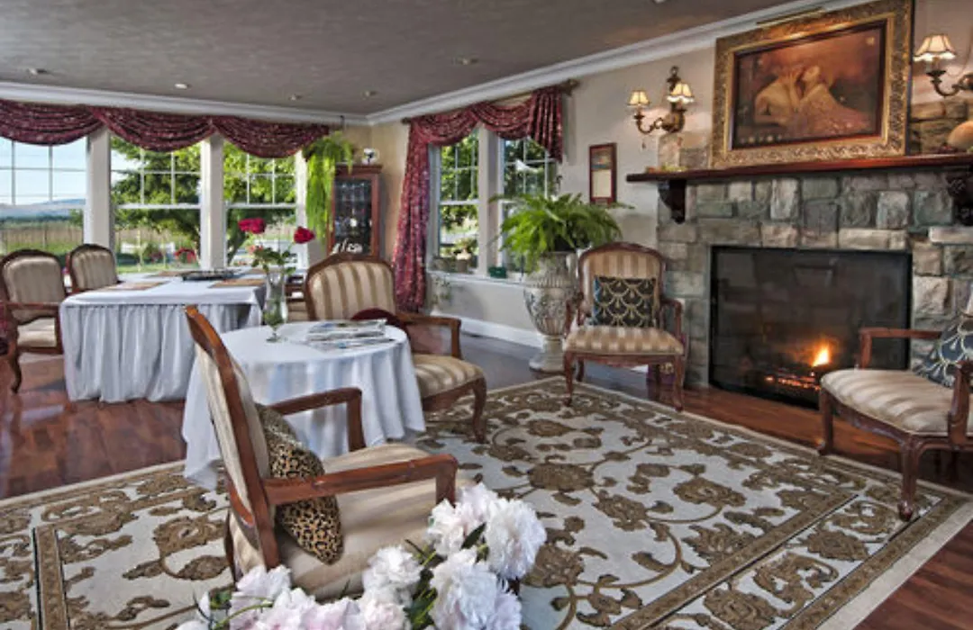 Cozy Rose Inn-1