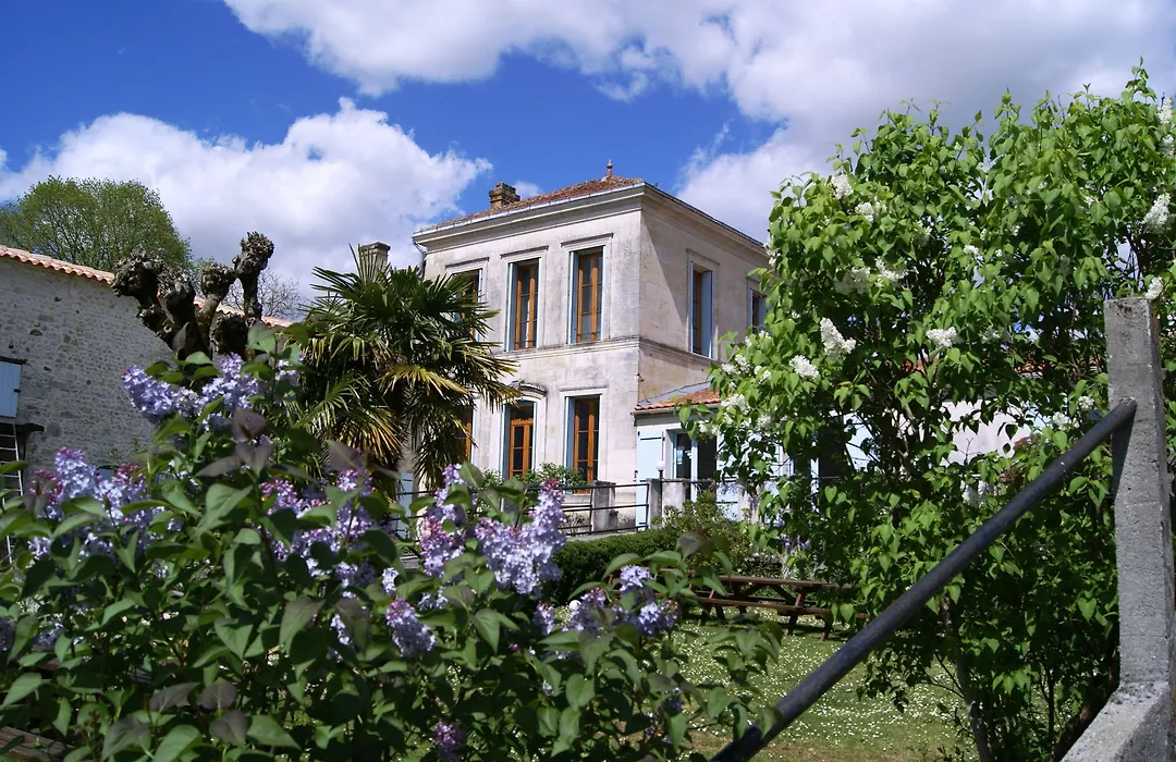 Domaine La Fontaine B&B-1