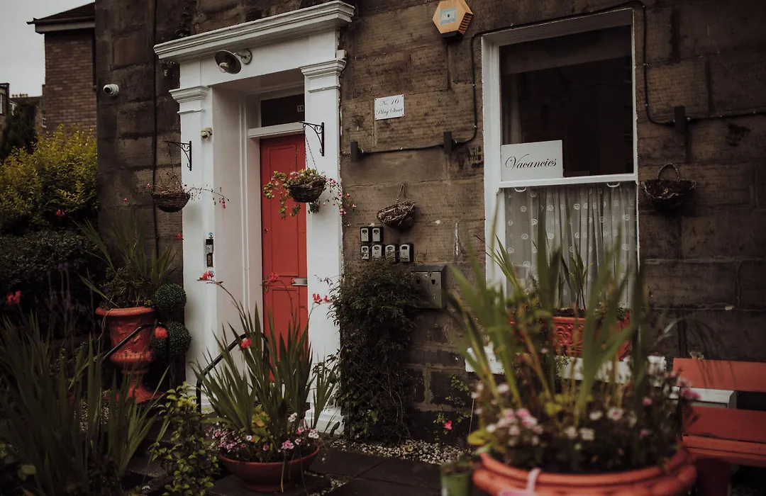 16 Pilrig Guest House-1