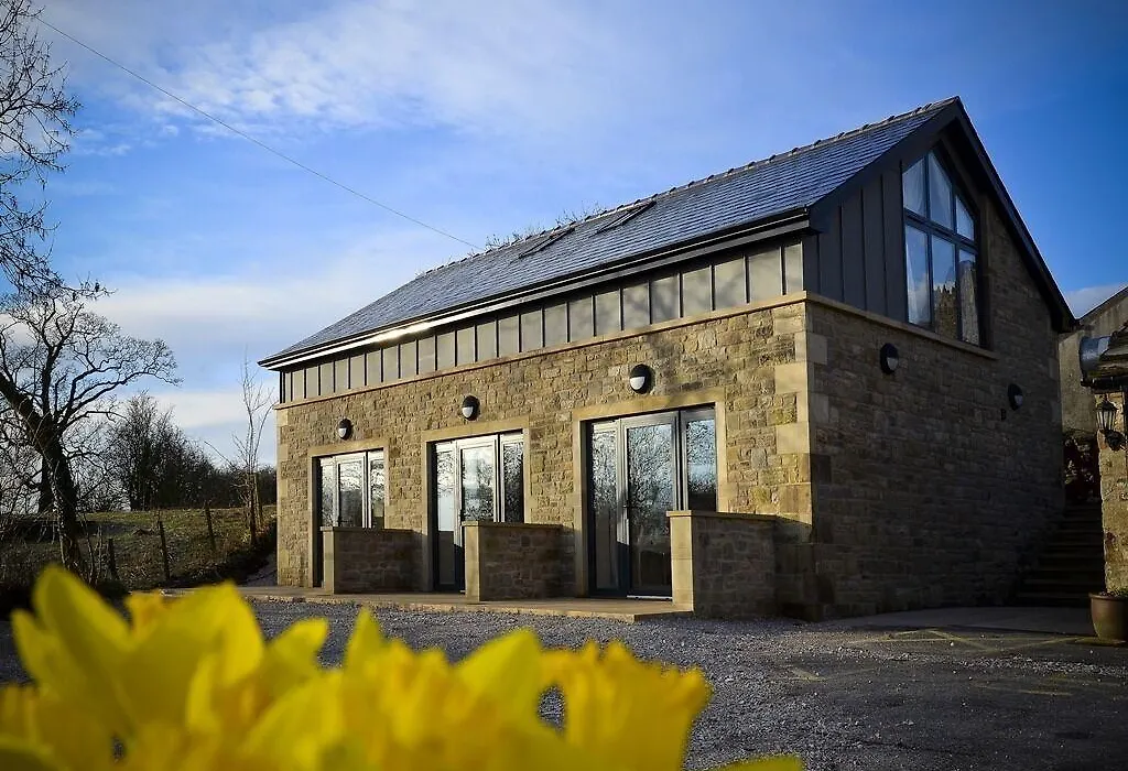 The 3 Millstones Inn-1