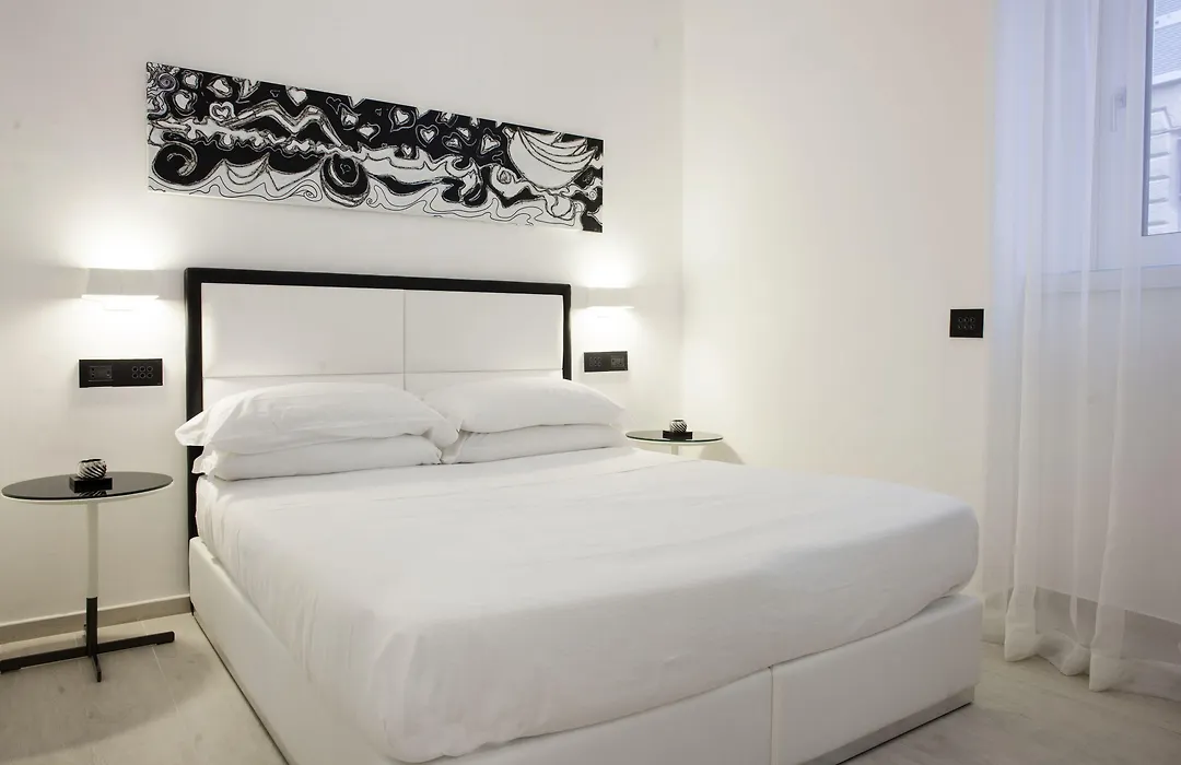 LHP Suite Napoli Parco Margherita-1