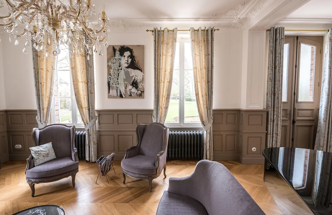 Château de Montabert-1