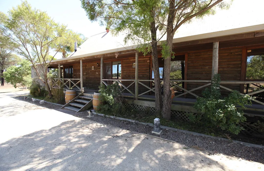 Silverpoint Estate-1