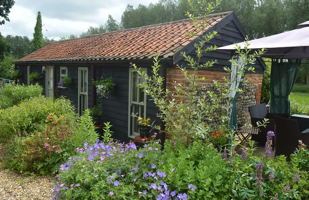 Forty Winks In North Norfolk-1