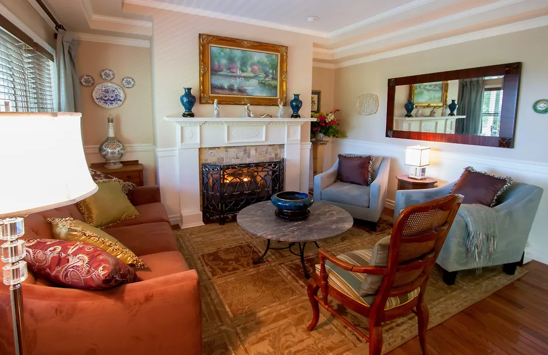 Bald Mountain House Inn At The Wolf Laurel Resort-1