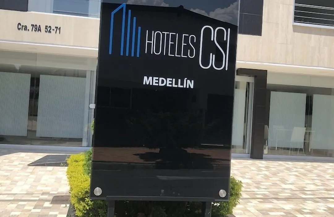 Hotel Csi Medellin-1