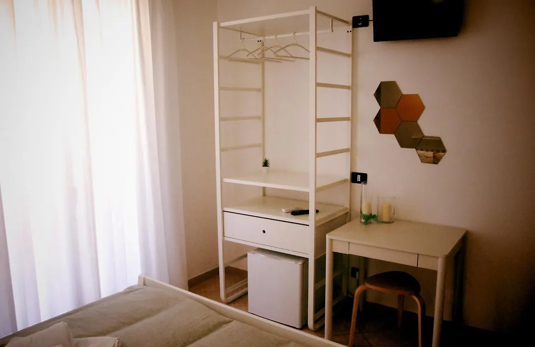 Marimare B&B-1
