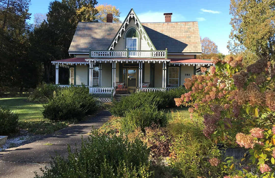 Dreamhouse Country Inn-1