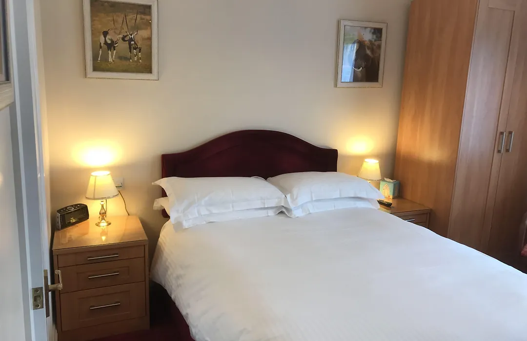 Merton House-1
