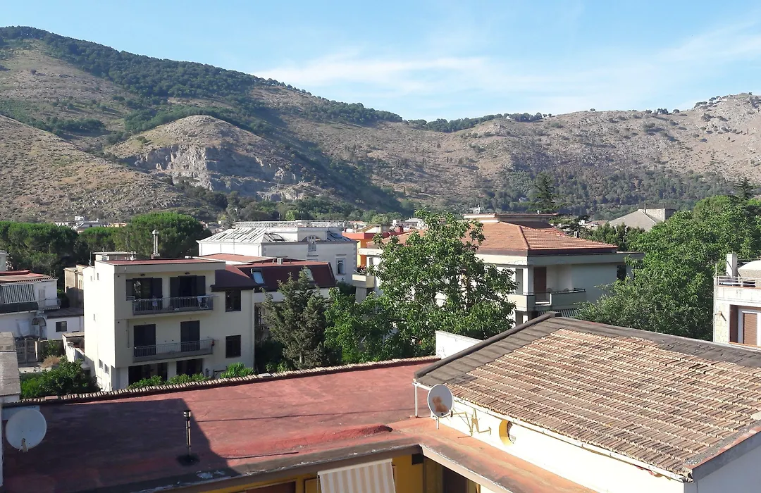 Borgo Paradiso-1
