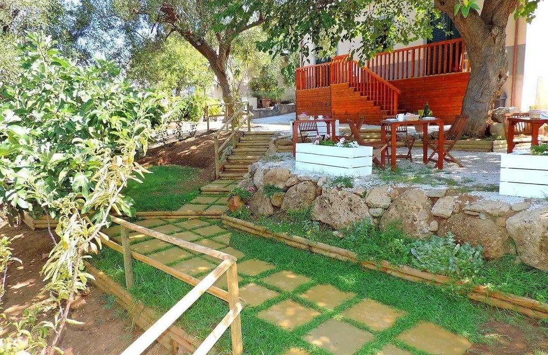 Mediterraneo Rooms-1