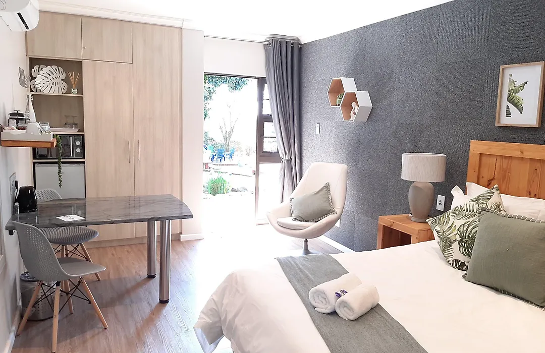 The Hillcrest Guesthouse-1