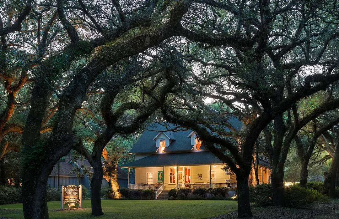 Magnolia Springs Bed And Breakfast-1