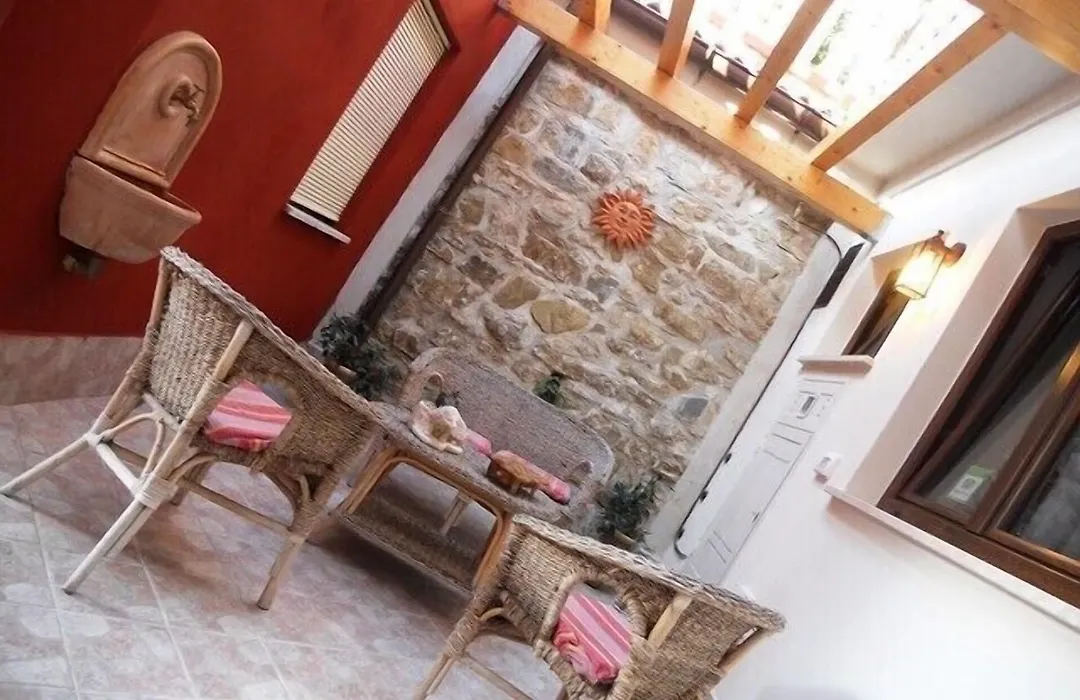 B&B Tra Monti e Mare-1